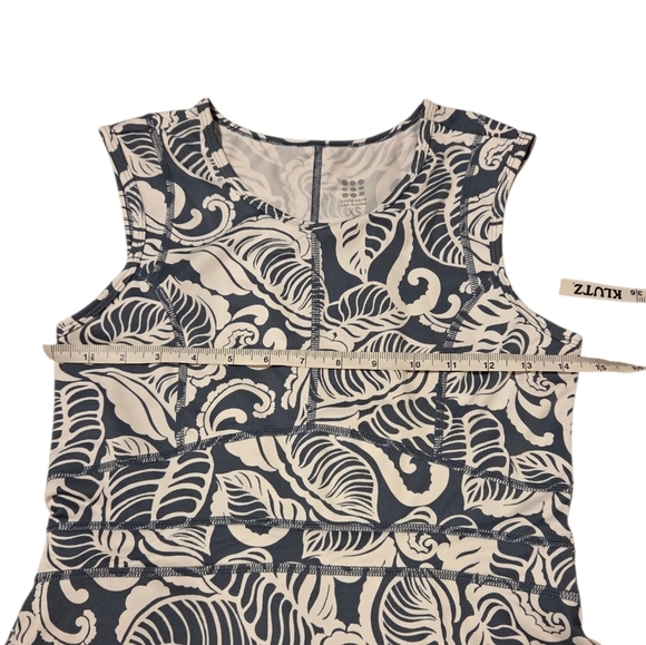 Title Nine Floral Sleeveless Dress # 200960 Women's XS Zipper Pockets Activewear - Picture 2 of 8